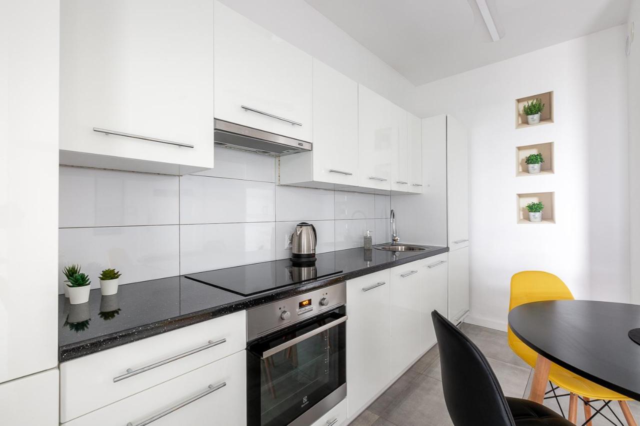 Amistic Apart Apartament *